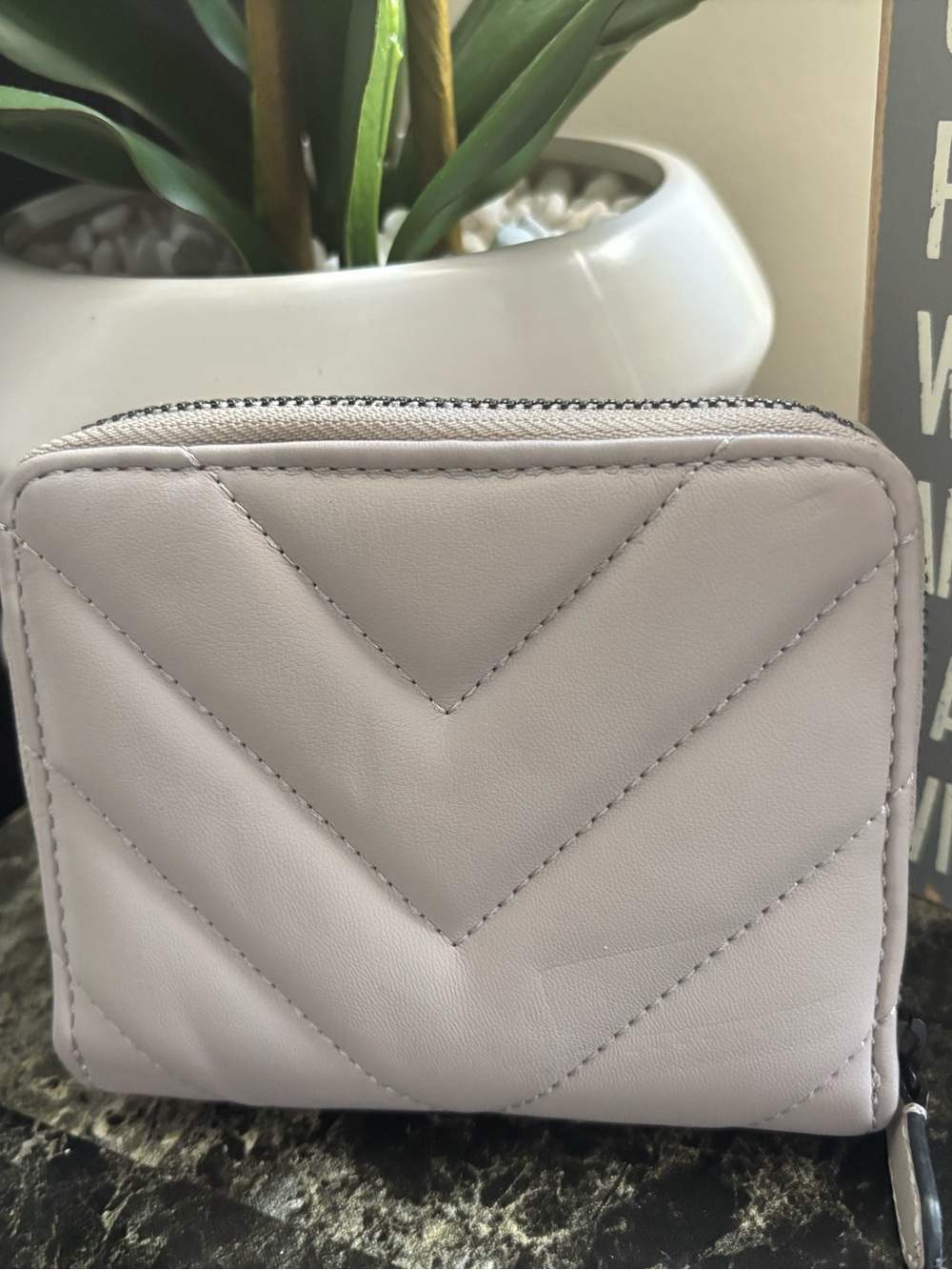 DKNY Quilted Chevron Zip Wallet - Picture 4 of 5